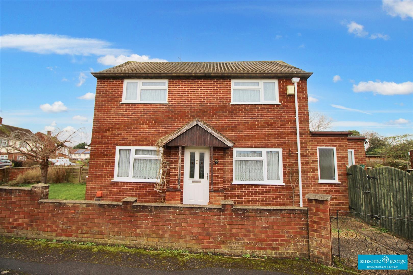 2 bed property in Corwen Road, Reading